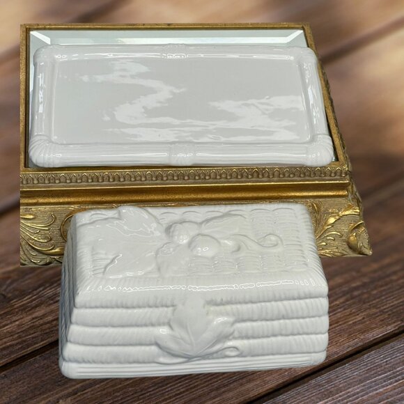 Applause Ceramic 1/4 Lb Covered Butter Dish With Lid - Picture 4 of 13